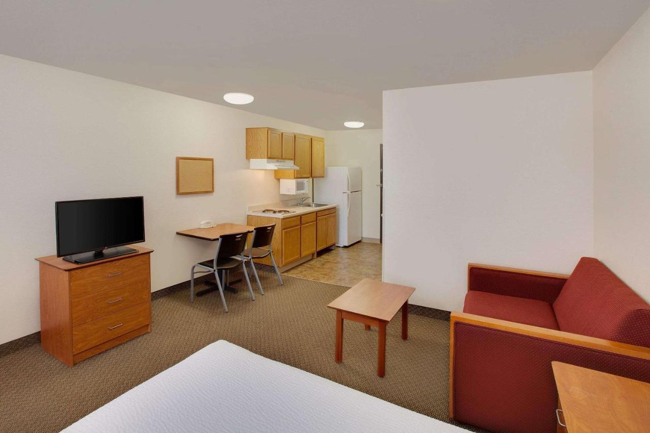 Woodspring Suites Houston I-10 West Кейти Екстериор снимка